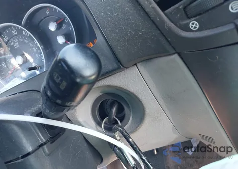 2008 Kia Sorento Lx z USA, uszkodzony, nr VIN KNDJD735385761676